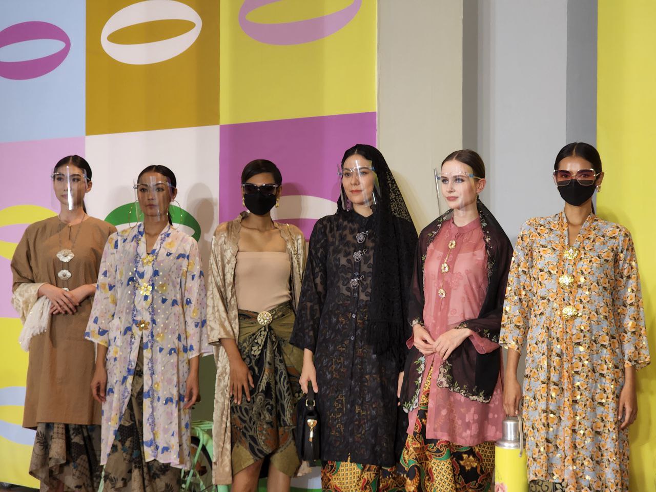 7 Barisan Jenama Fesyen Tempatan Mula Menampilkan Koleksi Raya Mereka Di ZALORA
