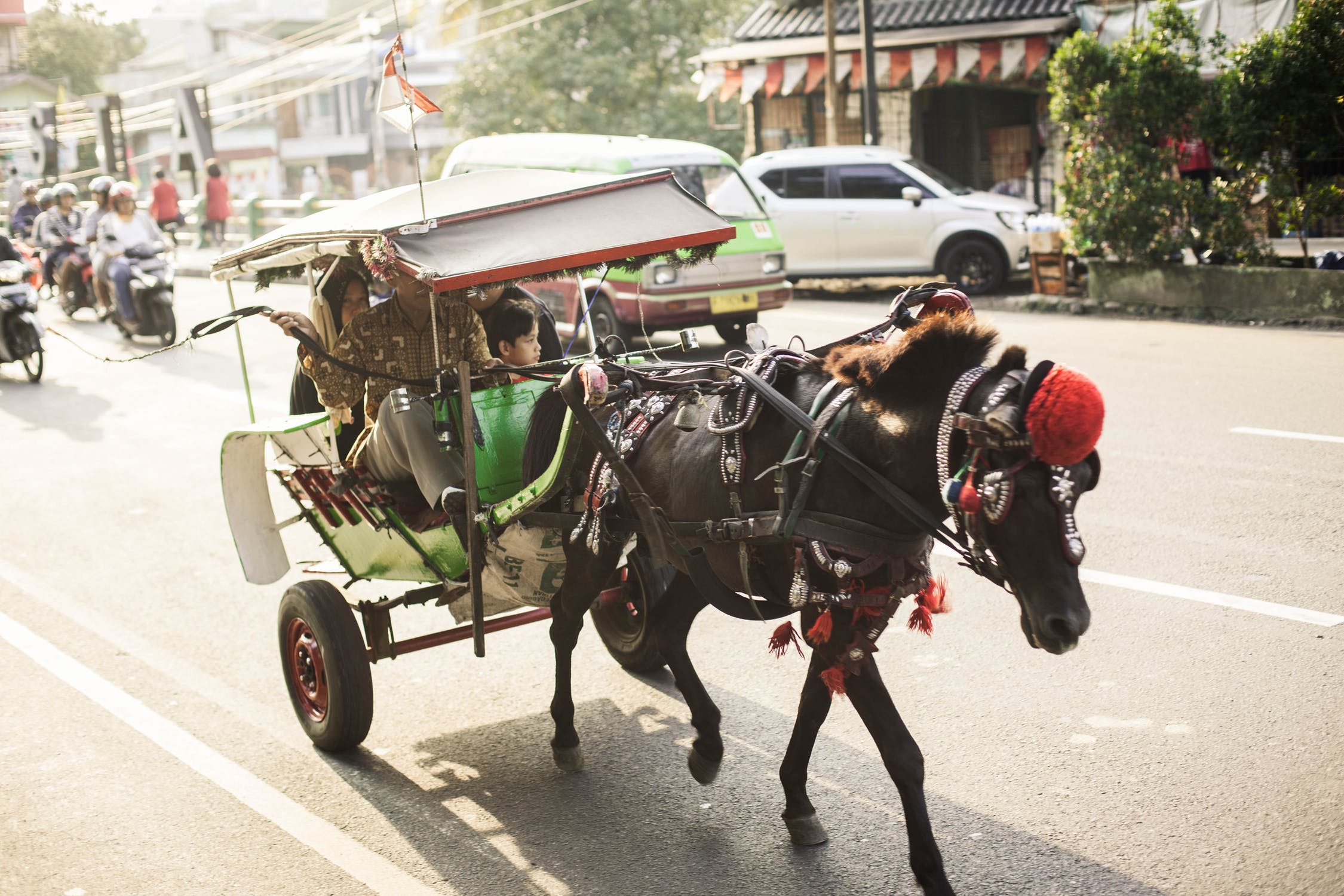 Pengalaman Anak Mencoba Ragam Alat Transportasi