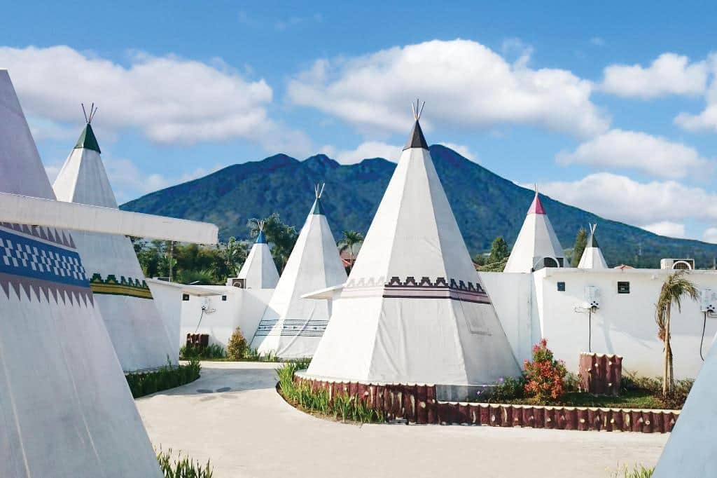 Tertarik Mencoba Wisata Glamping?