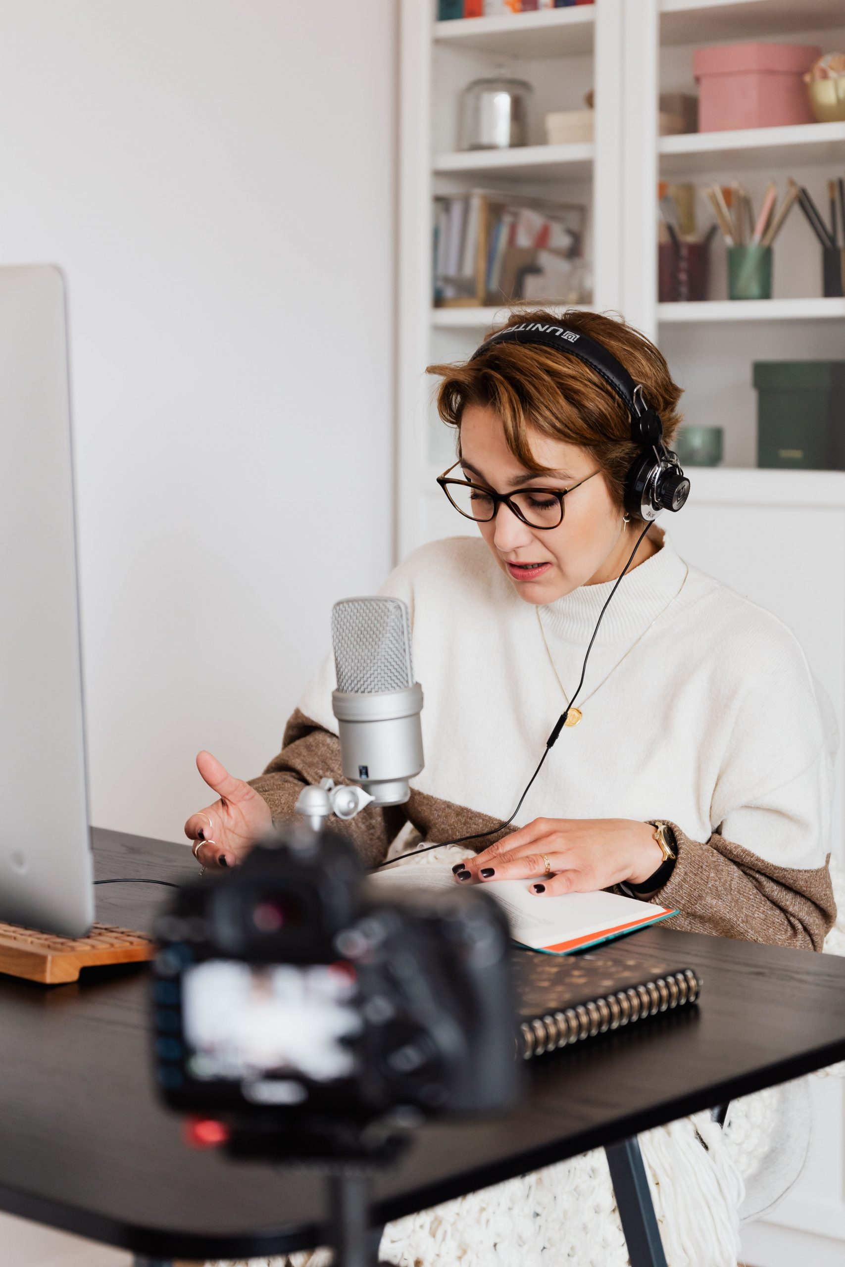 Suara, dari Audiobook hingga Rona Kenangan