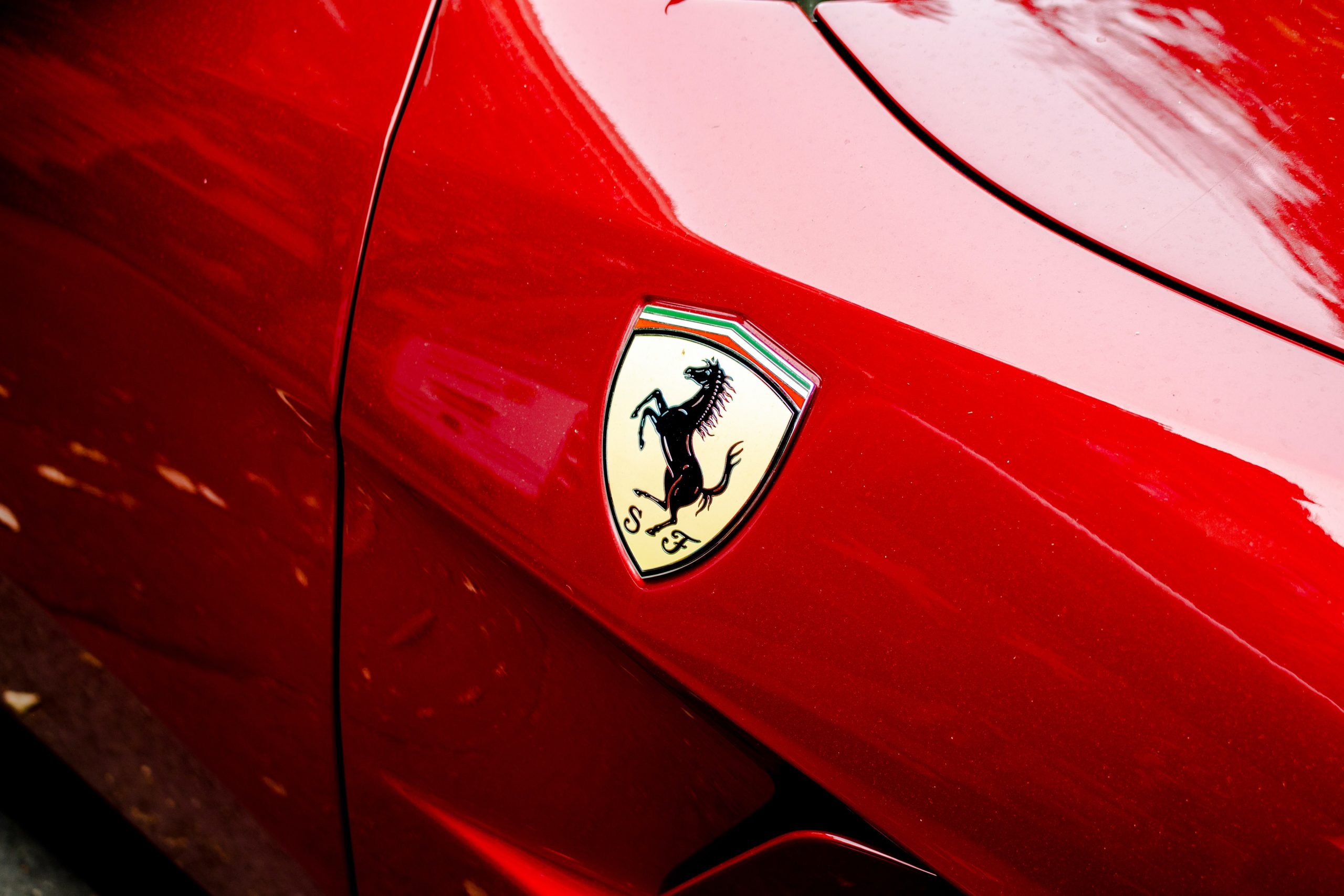 Ini 5 Peraturan Yang Perlu Anda Patuhi Jika Beli Ferrari – Dikawal Ketat Oleh Syarikat Berkenaan?