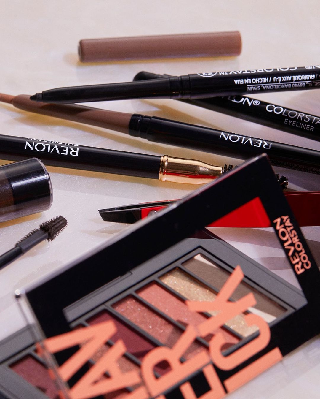 Revlon Tidak Mampu Penuhi Permintaan Untuk Produk Solekan – Syarikat Umum Bankrap