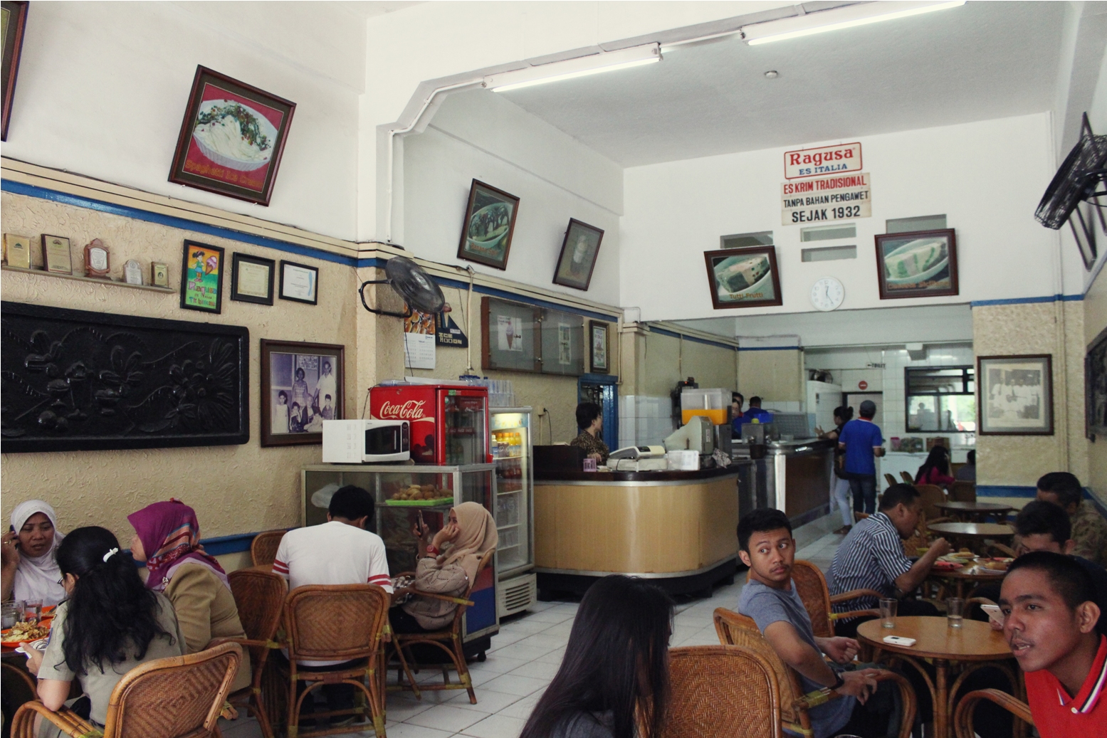 Tempat Makan Favoritmu, Mengusung Kekinian Atau Antik Klasik?