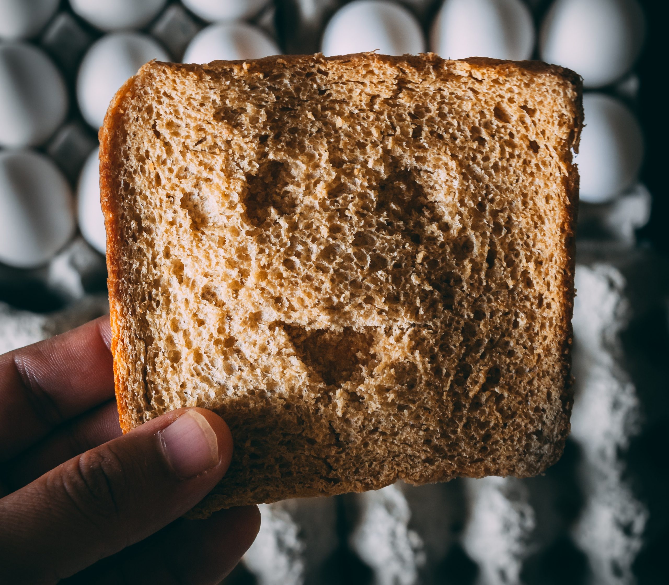 Tahukah Anda Mengapa Pembuat Roti Dahulu Tidak Suka Akan Mesin Pemotong Roti?