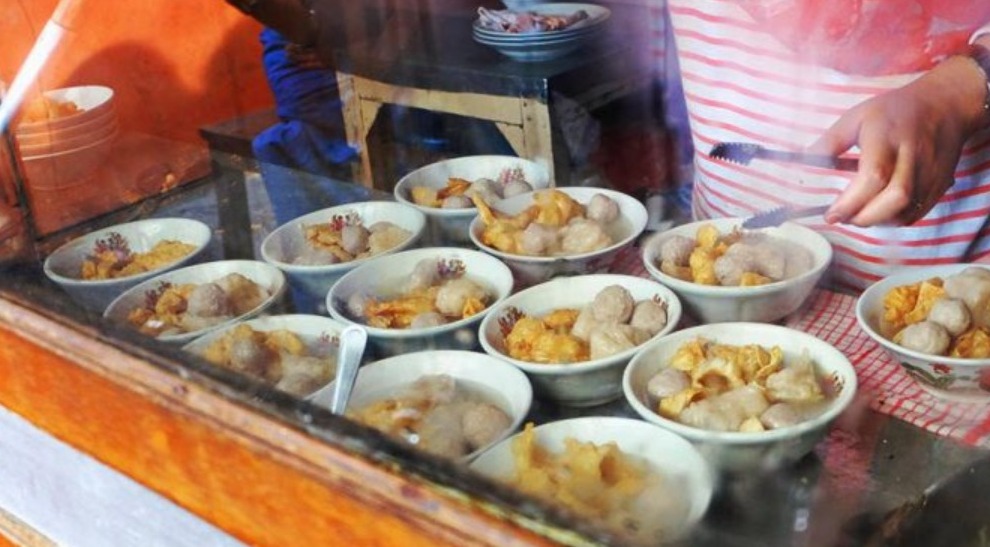 Tertarik Melakukan Food Tour?&nbsp;