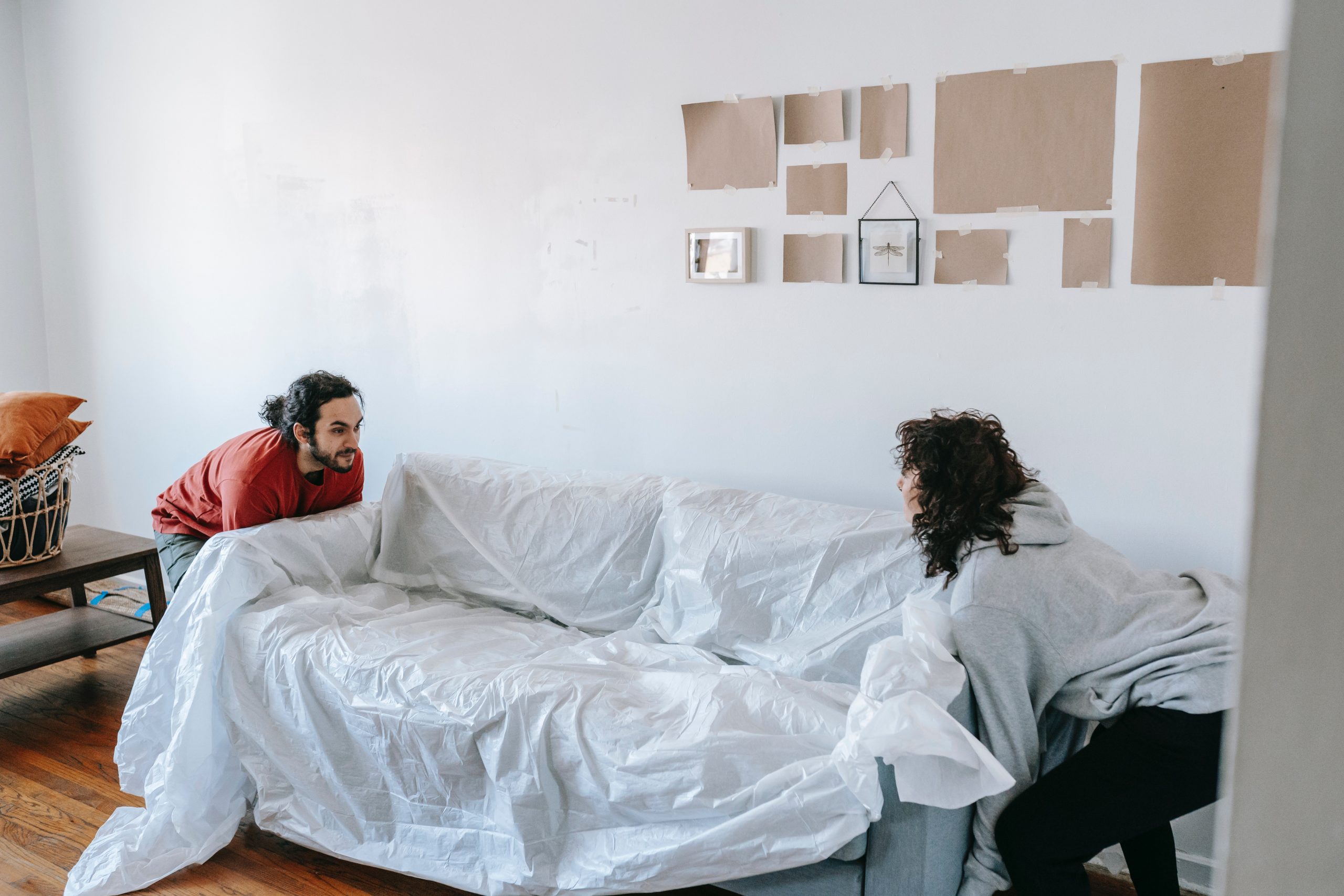Menata Rumah Dengan “Decluttering”