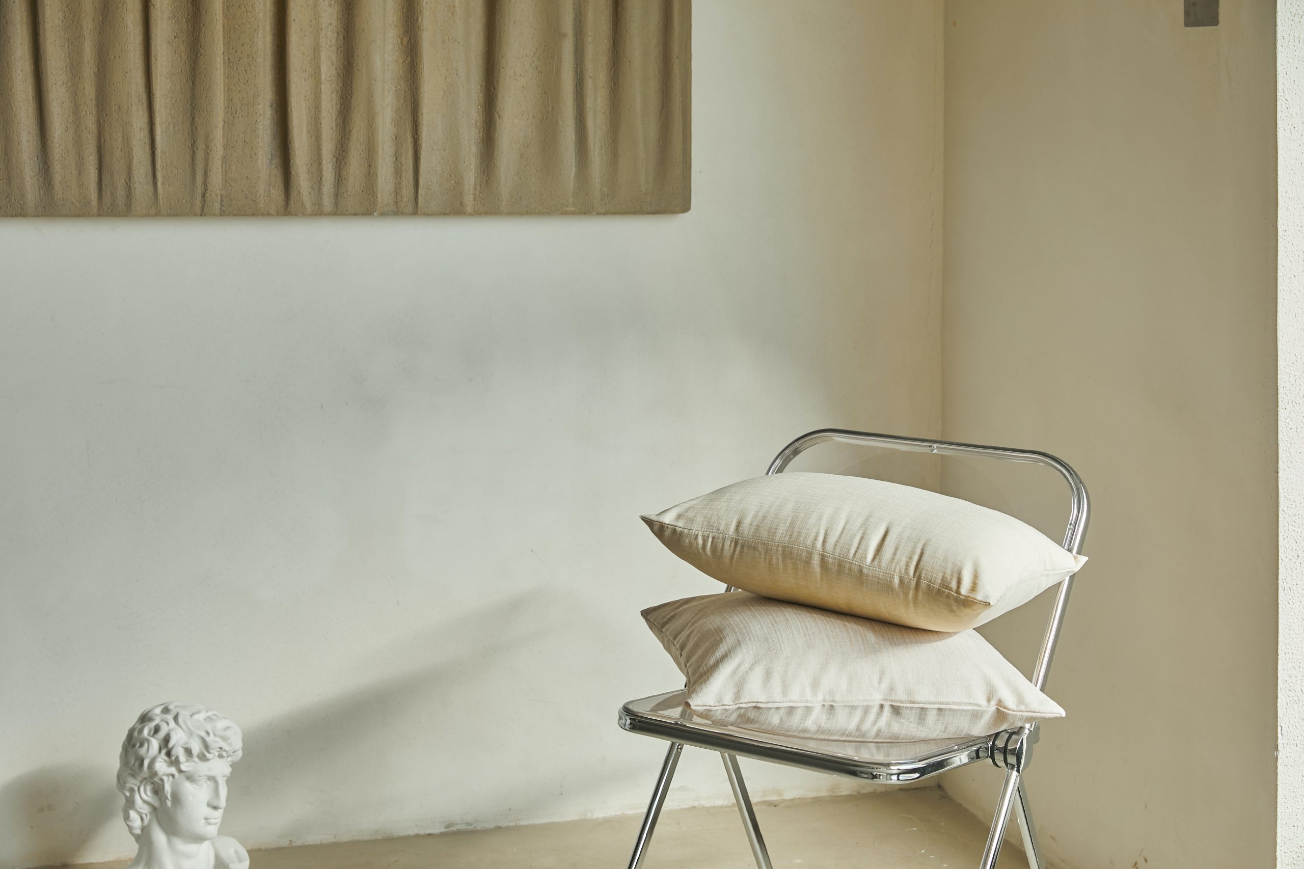 Tips Kemas Raya – Bolehkah Anda Mencuci Bantal Dan Kusyen Menggunakan Mesin Basuh?