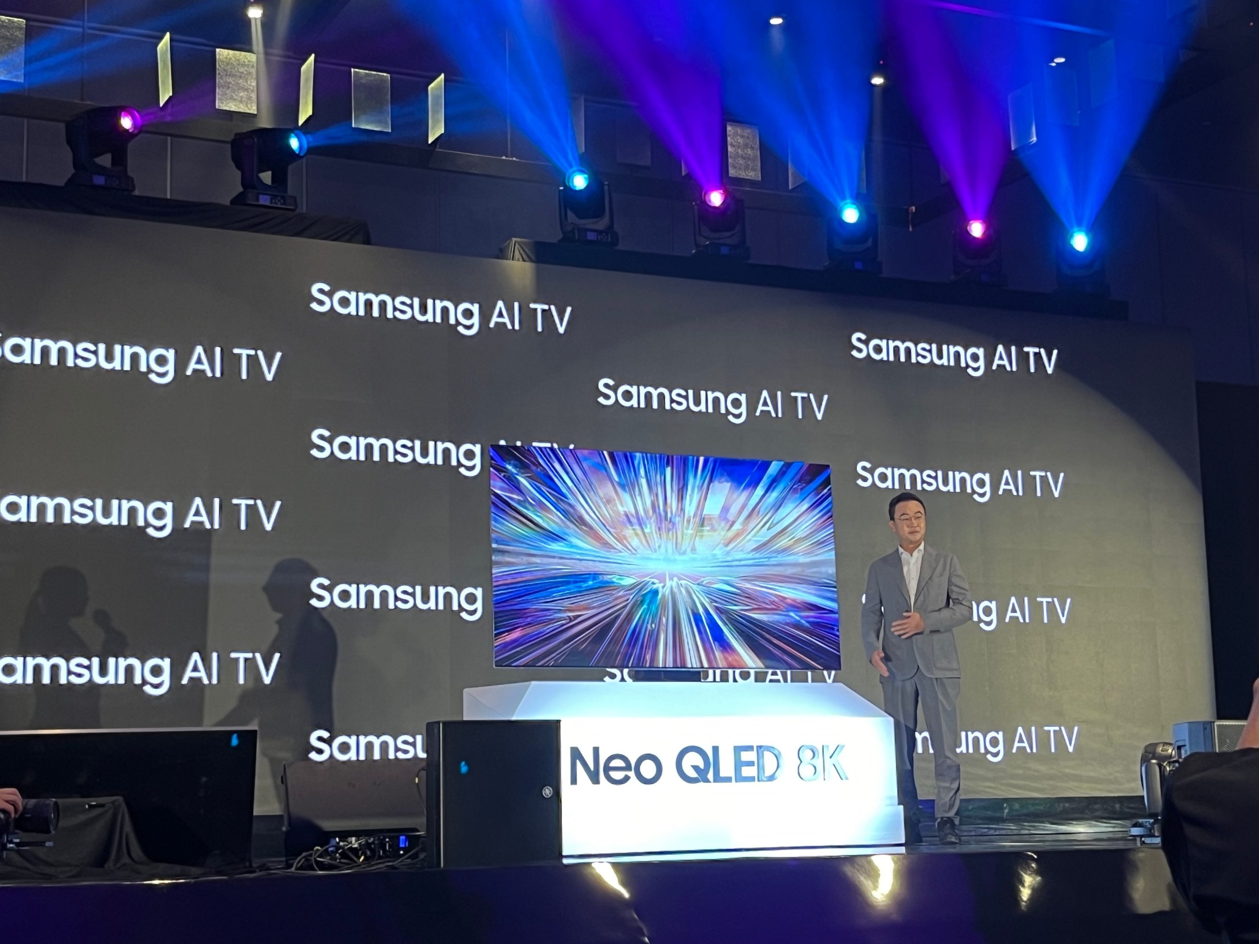 Samsung Electronics Malaysia Memperkenalkan Model Televisyen Pintar Terbaharu – Neo QLED 8K Dan 4K Serta TV OLED Yang Dikuasakan AI