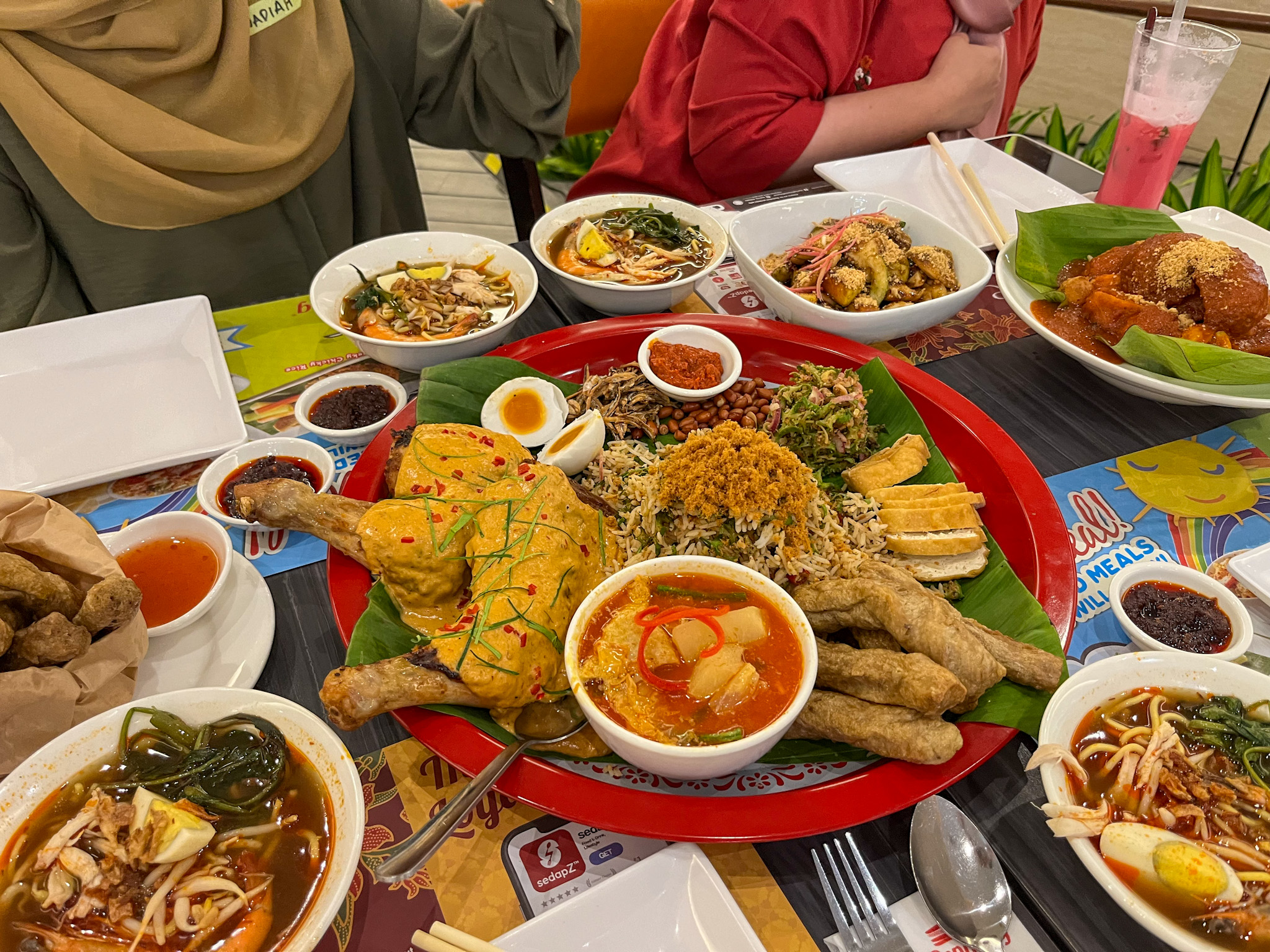 Sepiring Memperkenalkan Hidangan Selera Pulau Pinang – Pasembur, Mi Udang Penang Dan Rosy Nyor Float