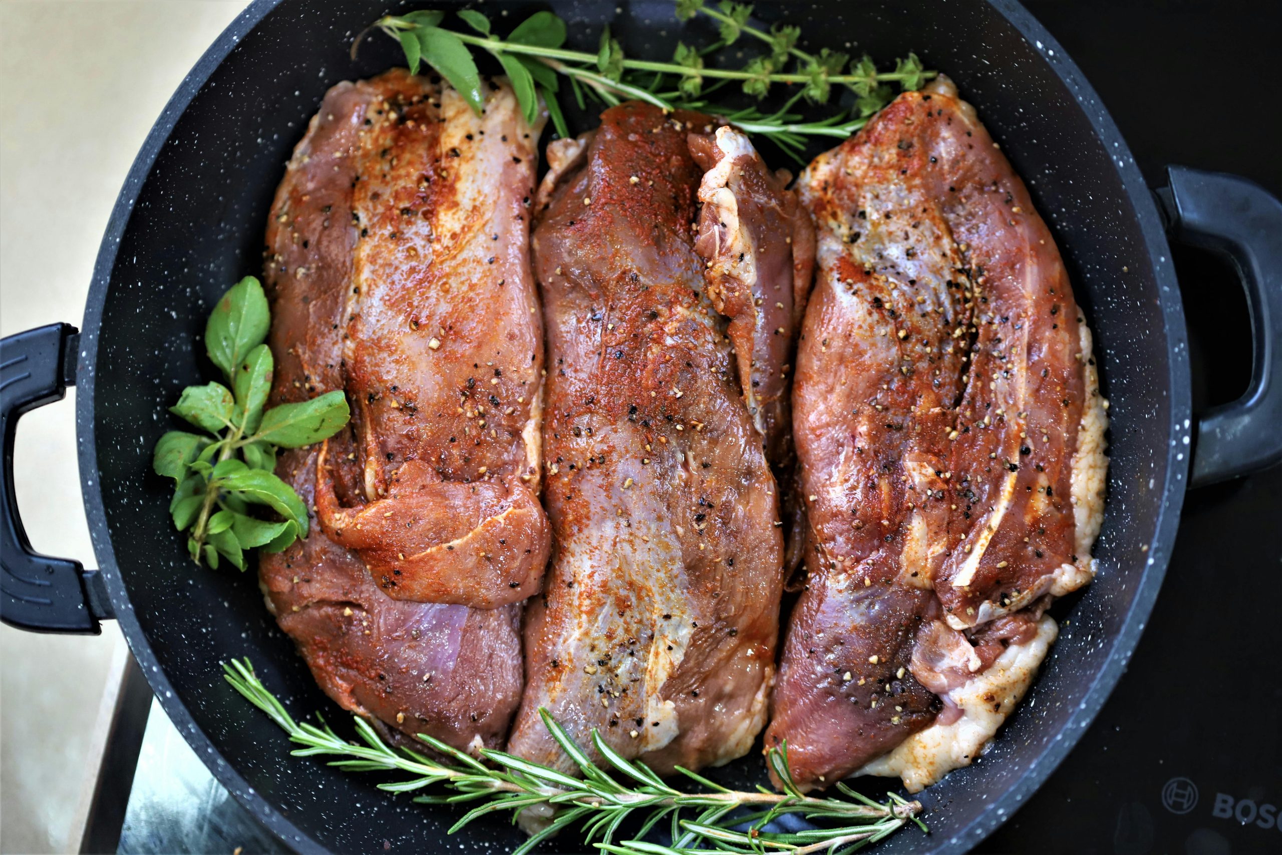Menghilangkan Aroma Menyengat Pada Daging Kambing 