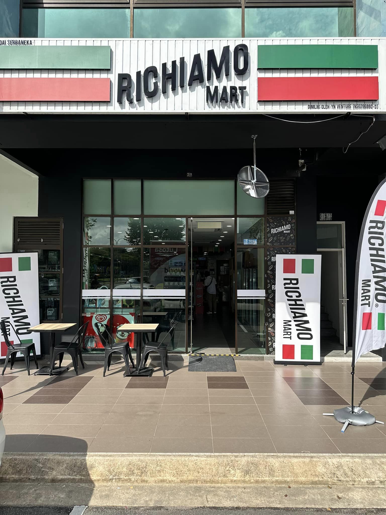 Selain Kafe, Richiamo Turut Memperkenalkan Kedai Serbaneka – Richiamo Mart