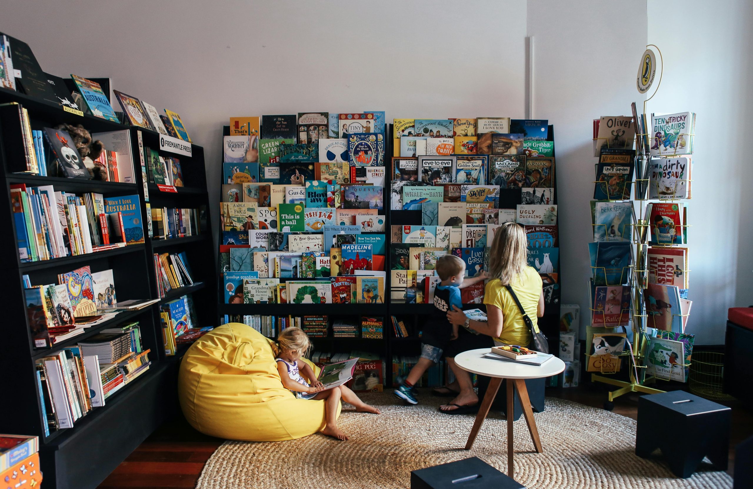 Memilih Buku Untuk Anak 