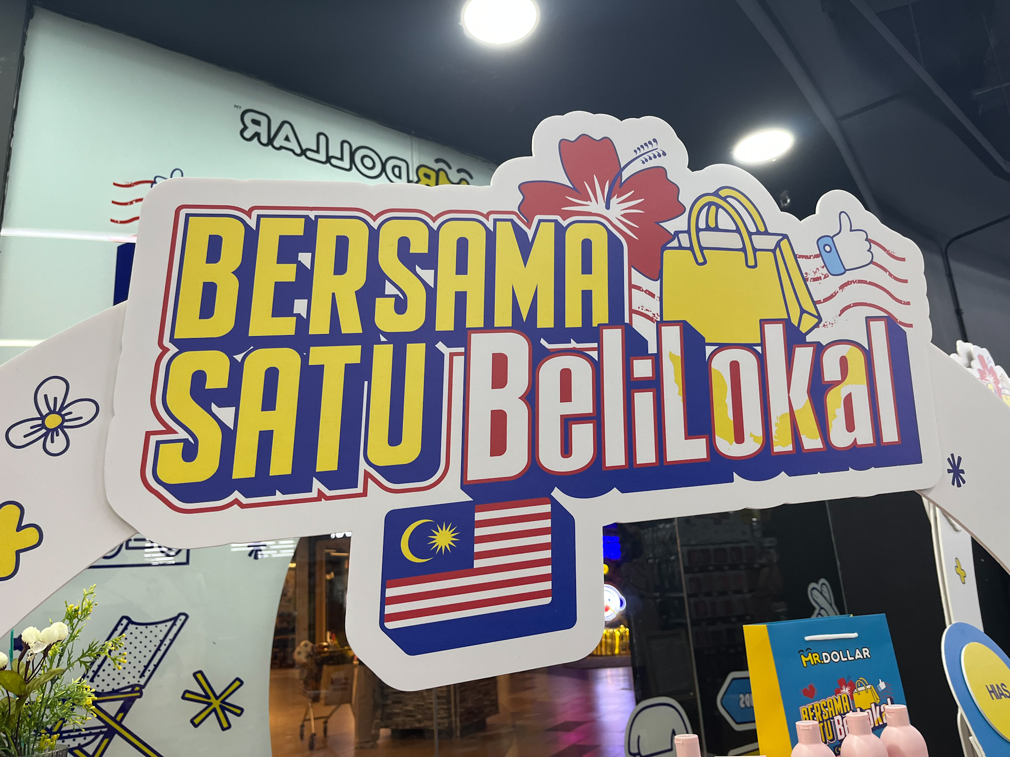 Mr. DIY & Mr. Dollar Kini Menyediakan Ruang Khas Untuk Jenama Tempatan Seperti Dododots, Zoe Arissa, Kamelia Cosmetics Dan Banyak Lagi