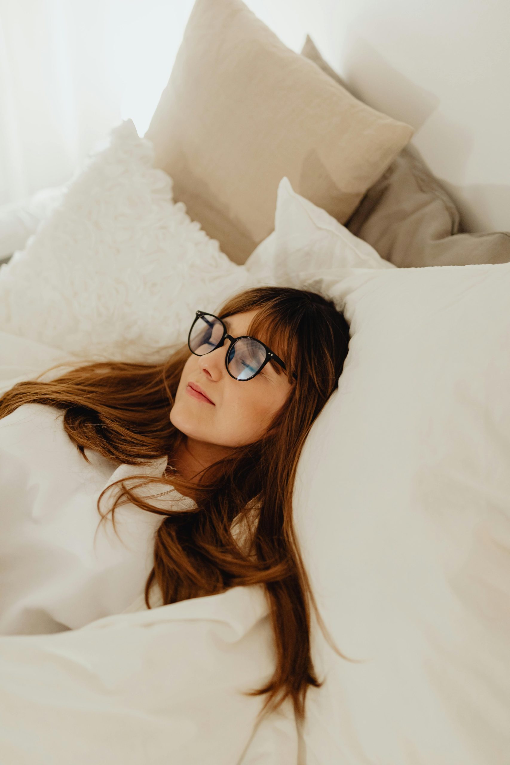 Tips Untuk Menenangkan Pikiran Sebelum Tidur