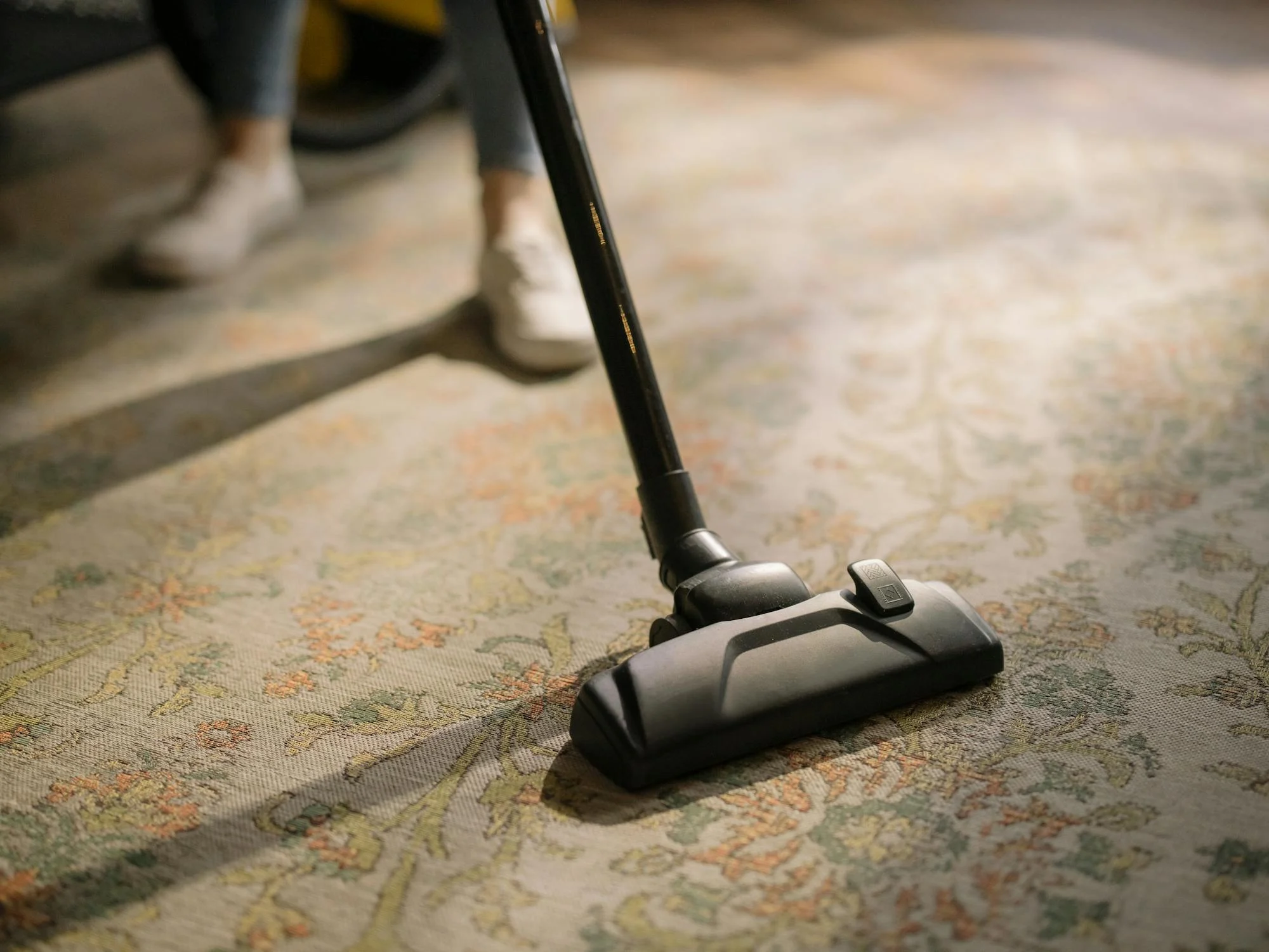 Karpet Rumah Sudah Lama? Ini 5 Tanda Mengapa Anda Perlu Menukar Karpet Baharu