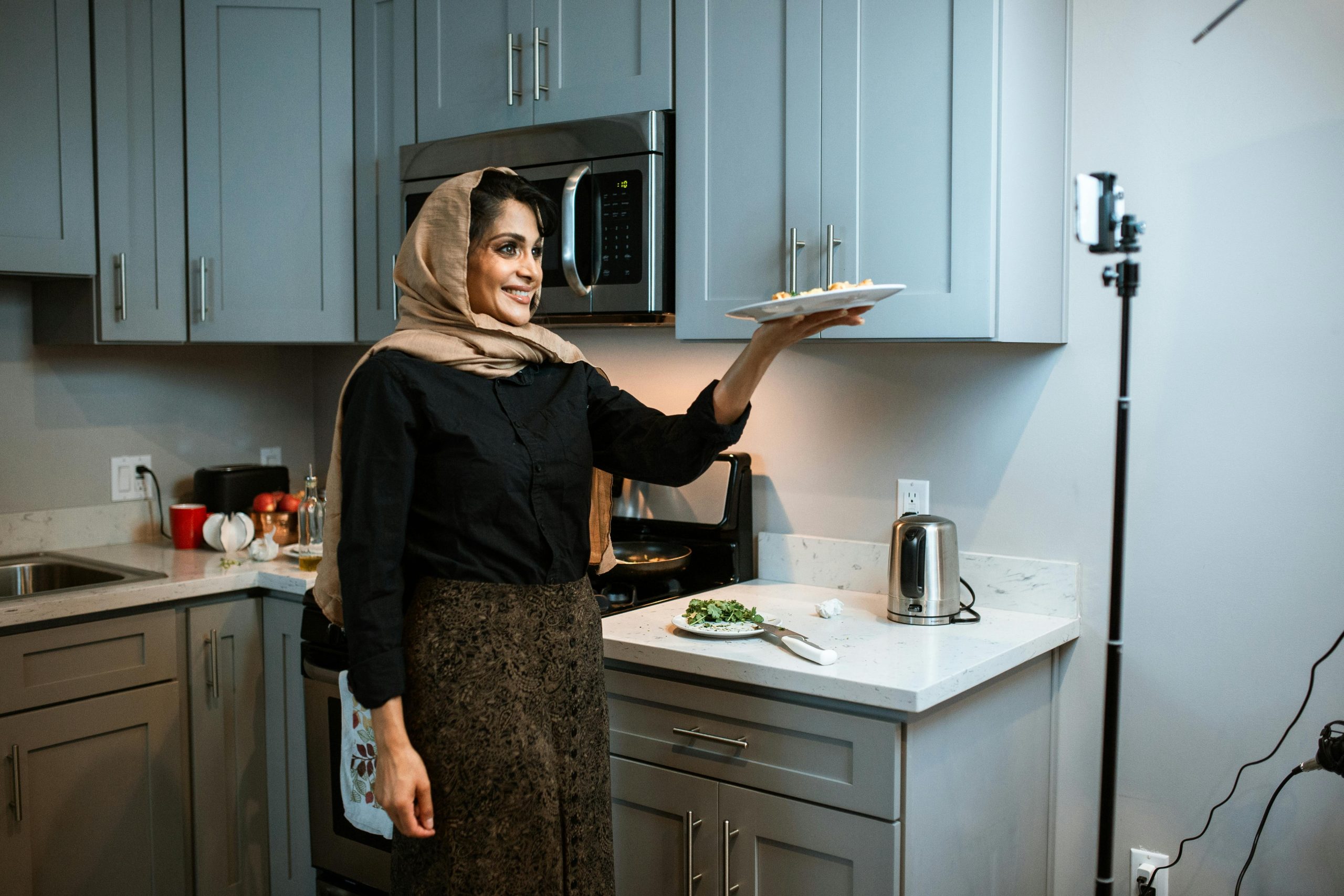 Di Balik Dapur Karya
