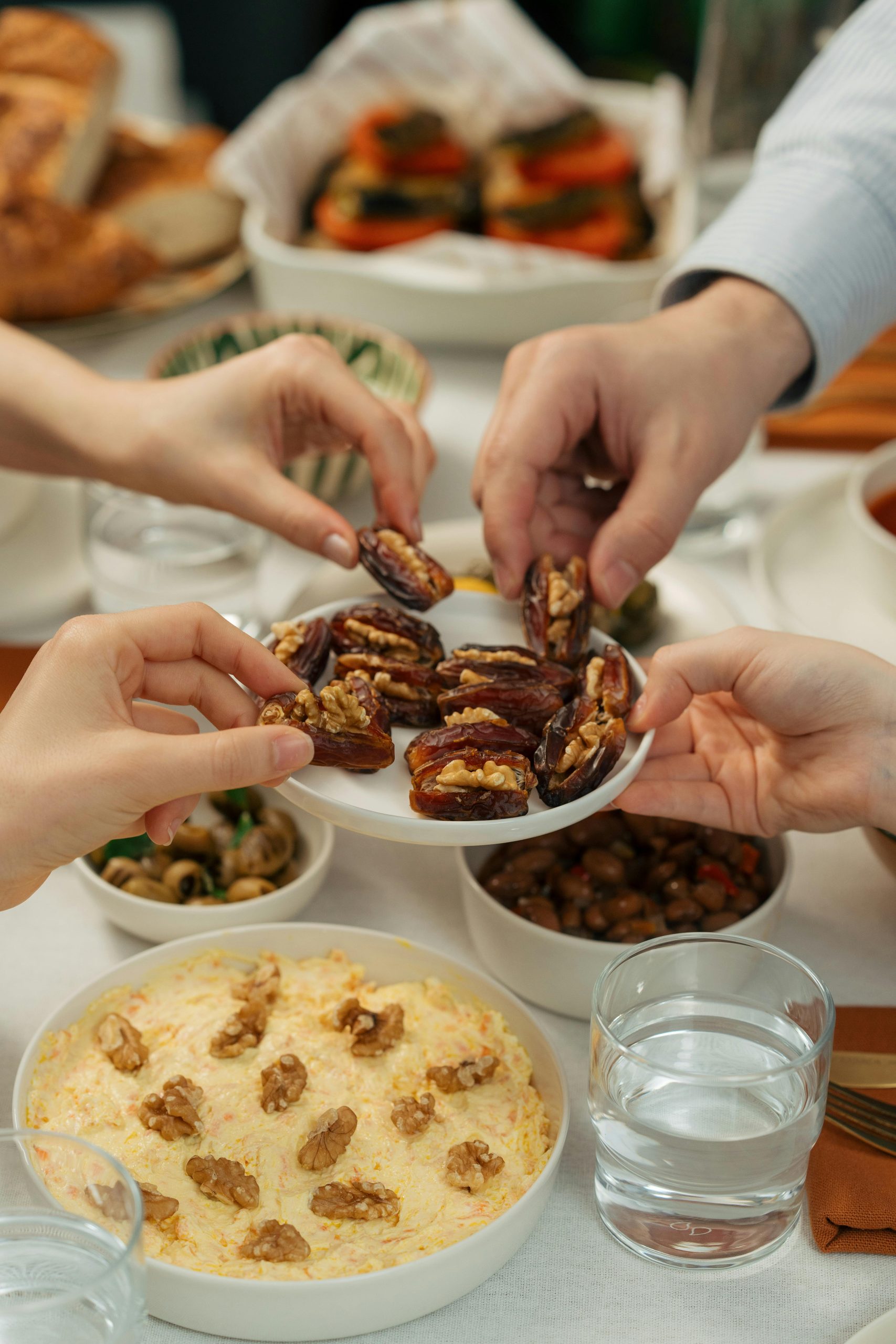 Jaga Pola Makan Saat Sahur Dan Berbuka