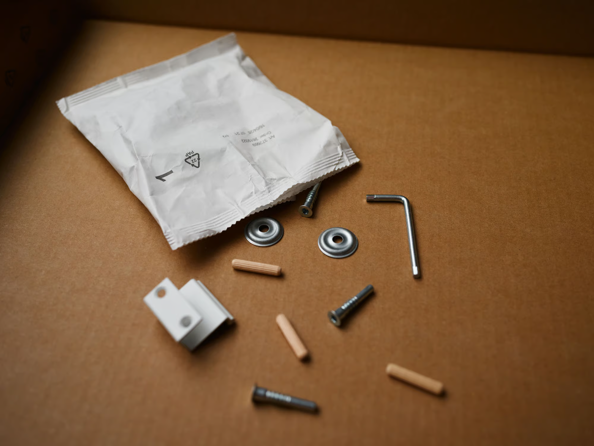 IKEA Mula Memperkenalkan Beg Pembungkusan Skru Dan Bolt Baharu – Dihasilkan Menggunakan Kertas Menggantikan Plastik