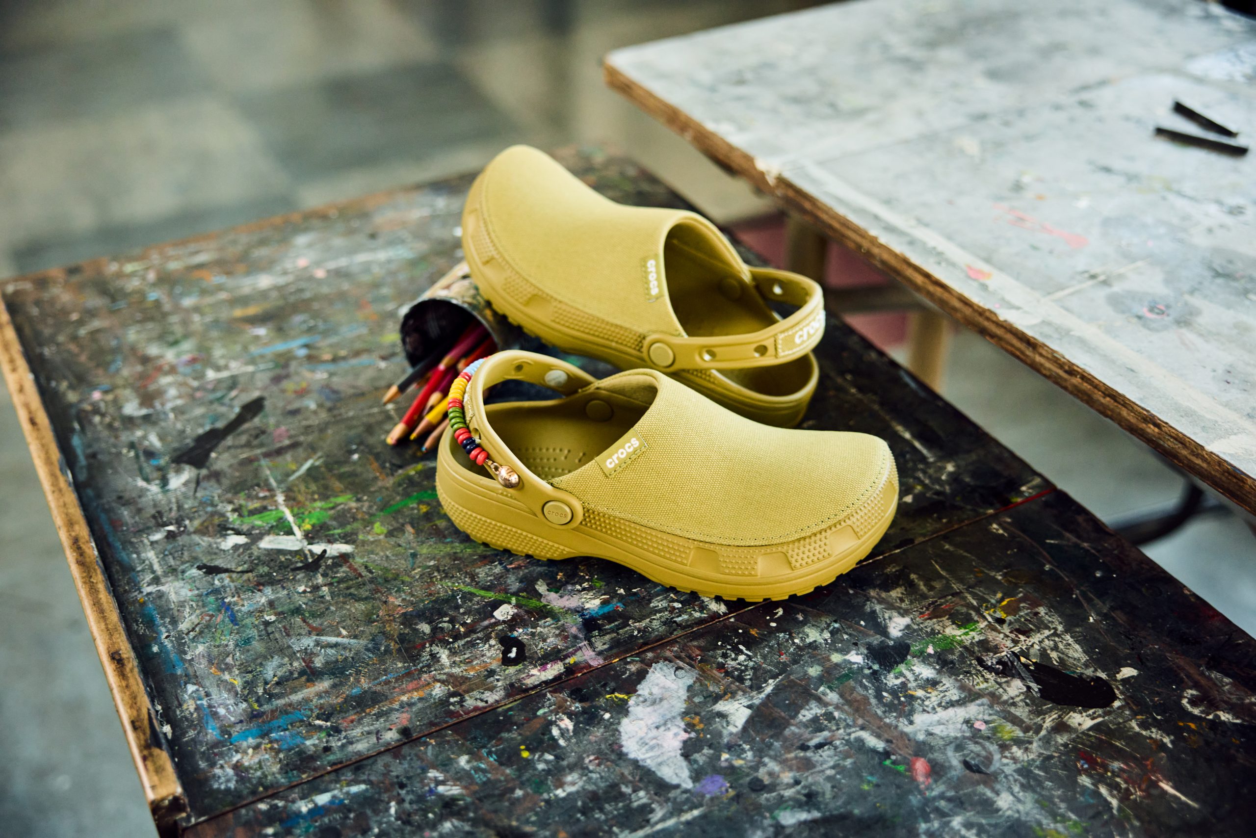 Crocs Hadir Dengan Koleksi Baharu Untuk Classic Crafted Clog – Menampilkan Pilihan Kasut Yang Diperbuat Daripada Fabrik Lembut