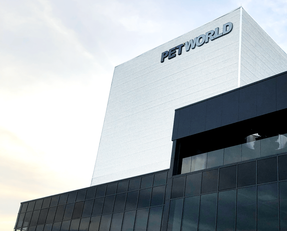Perjalanan Inovatif Pet World Dalam Industri Pemakanan Haiwan Peliharaan