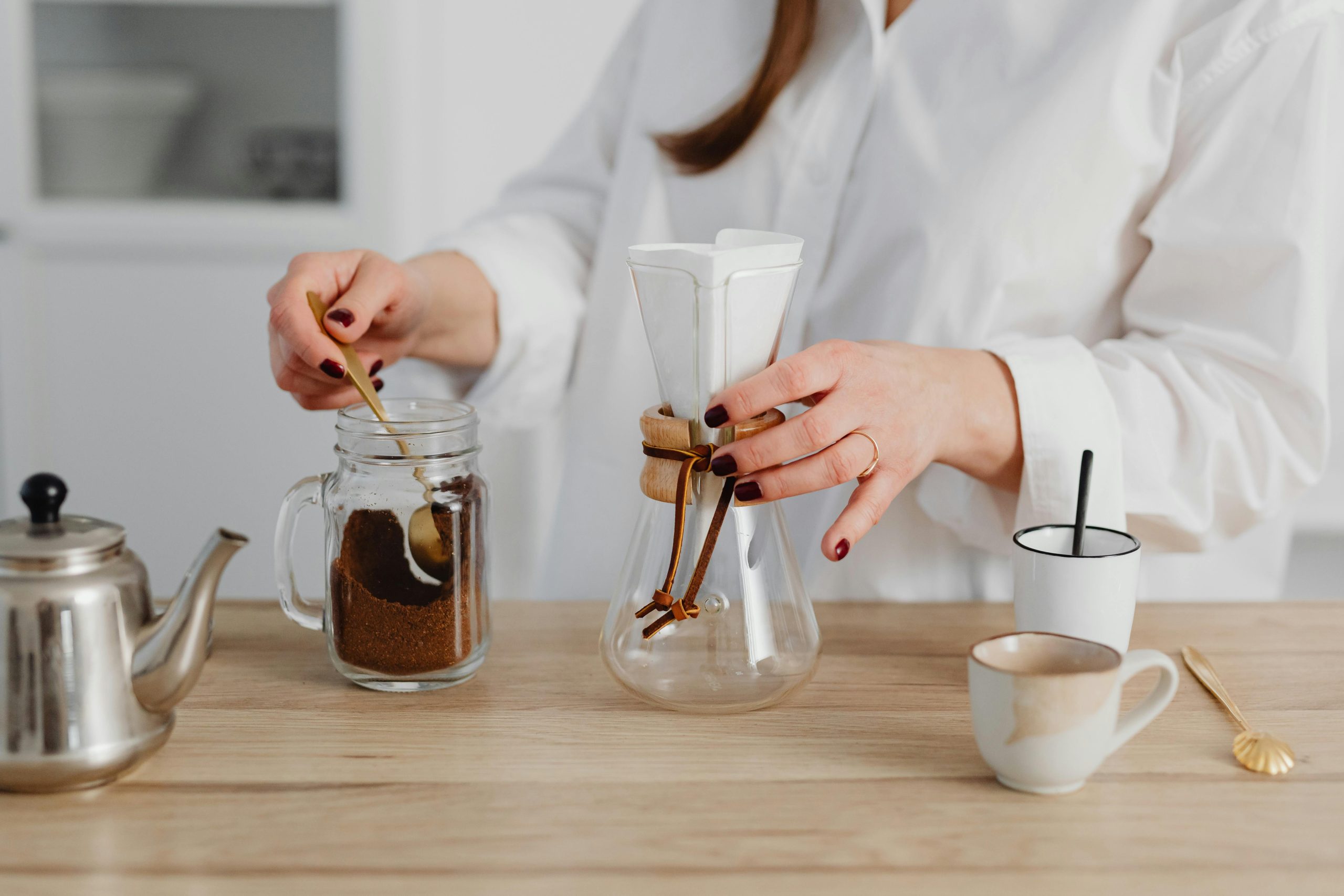 Nyamannya Di Rumah, Dari Membuat Kopi Hingga “Binge Watching”
