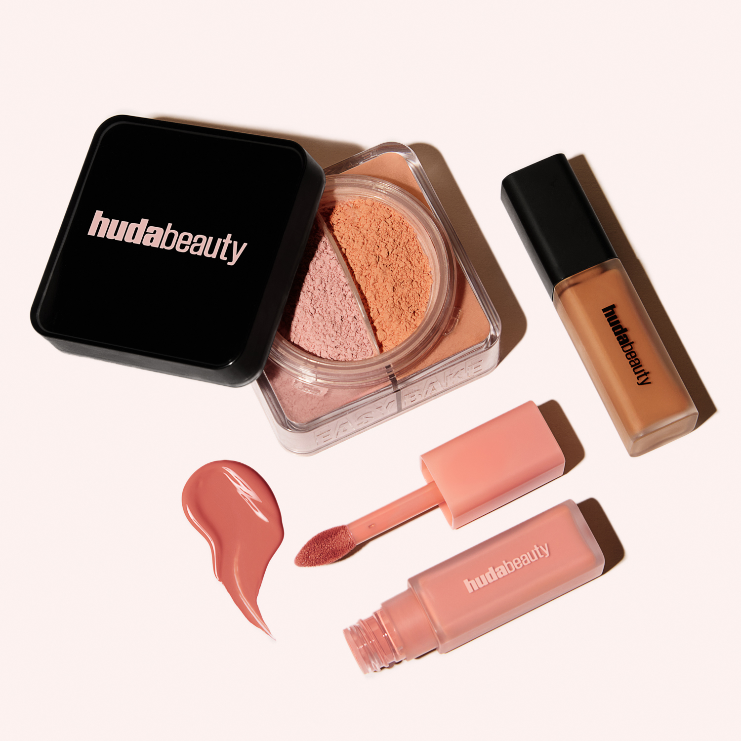 Huda Beauty Memperkenalkan Easy Bake Loose Setting Powder Duo Dengan Dua Warna Ikonik