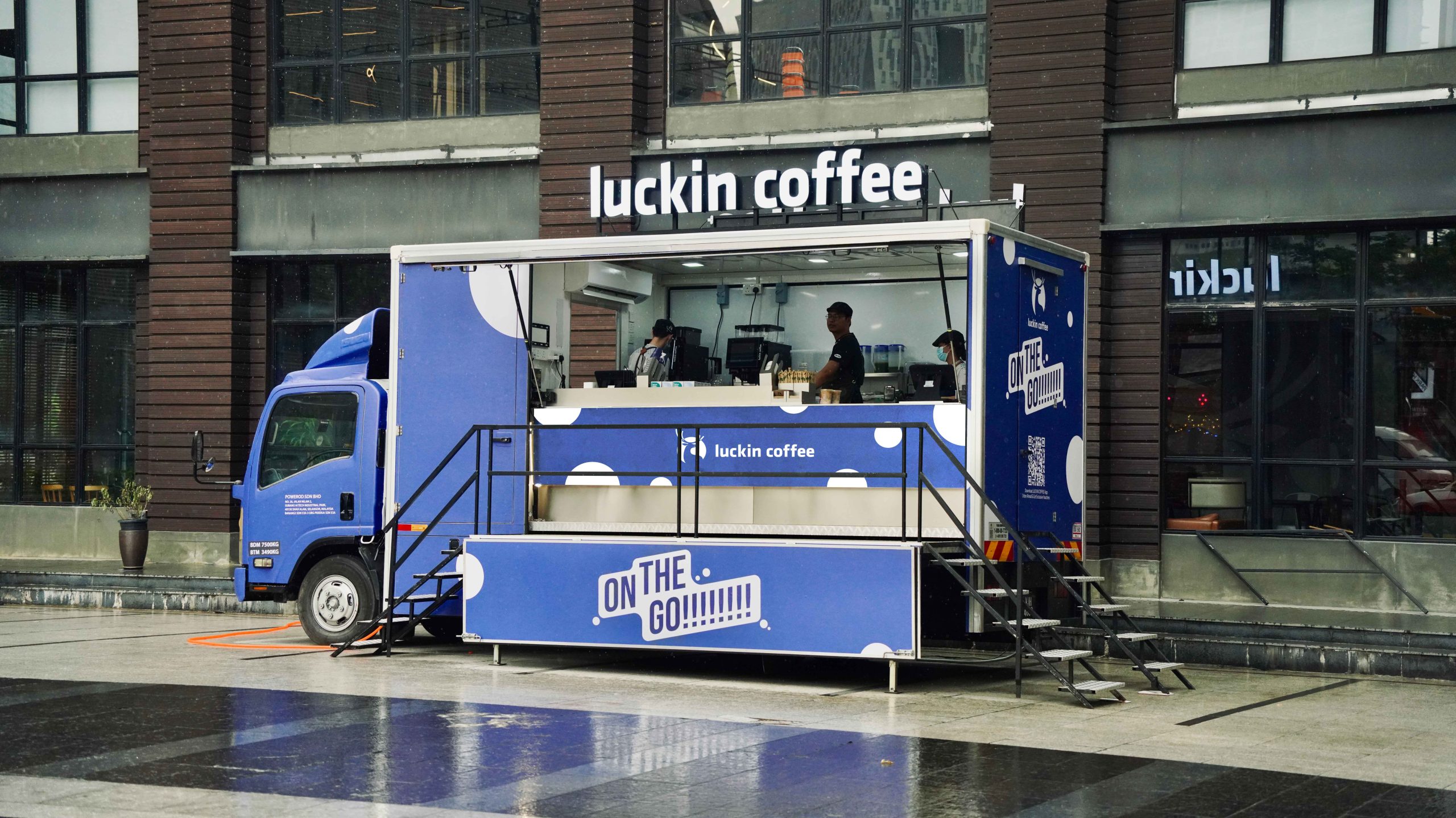 Luckin Coffee Kini Memperkenalkan Trak Kopi Khusus Untuk Festival Dan Acara Komuniti, Seperti Majlis Perkahwinan