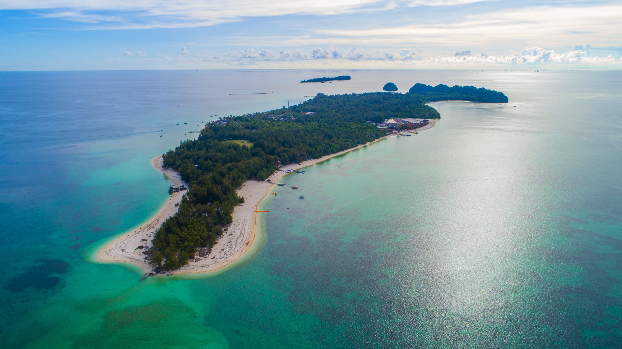 Wang Kelian, Pulau Mantanani & Pesisir Pengkalan Chepa Antara 6 Destinasi Percutian Menarik Di Malaysia