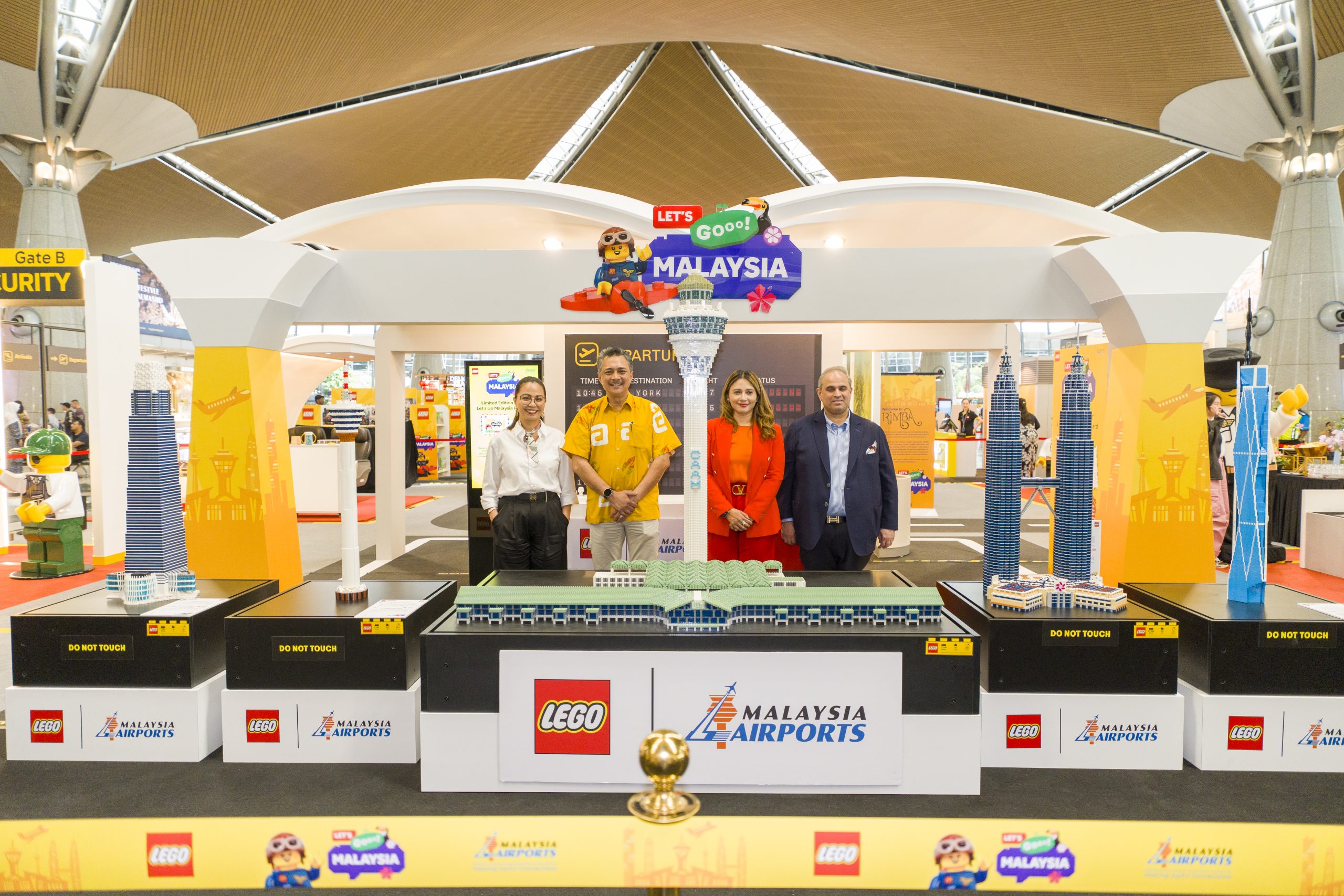 The LEGO Group Dan Malaysia Airports Bina “Mini Airport” Di KLIA Terminal 1