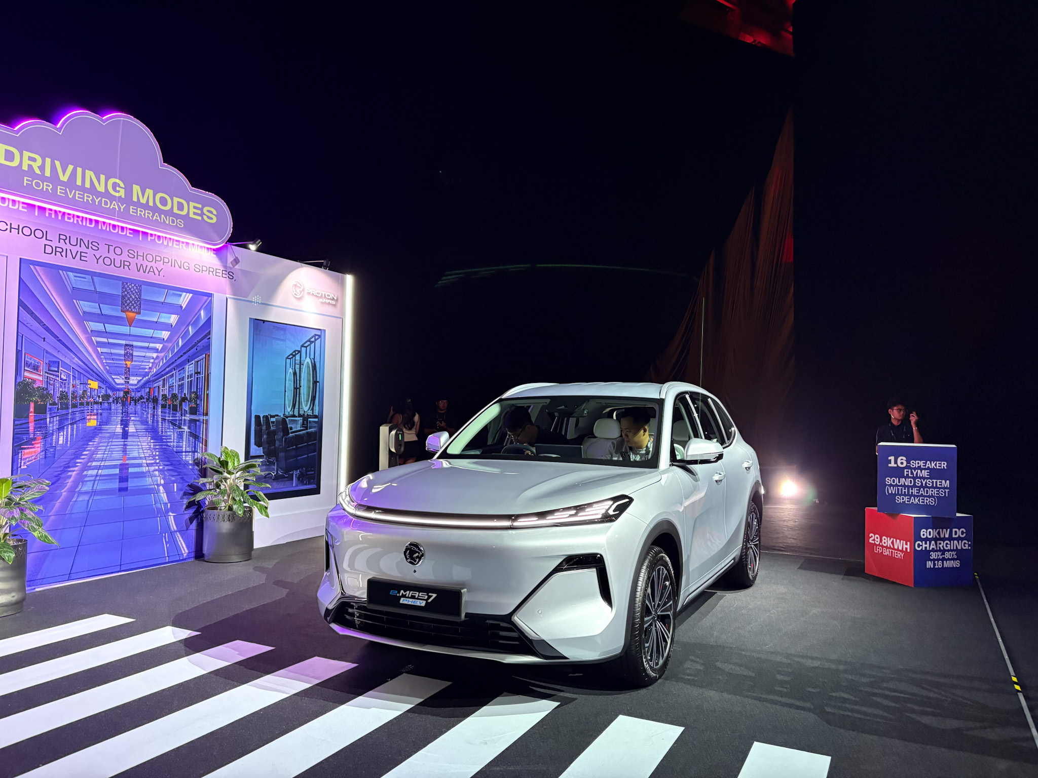 Proton e.MAS 7 PHEV Kini Rasmi – SUV PHEV Pertama Malaysia Dengan Jarak Pemanduan Lebih 1,000 KM Pada Harga Bermula RM105,800