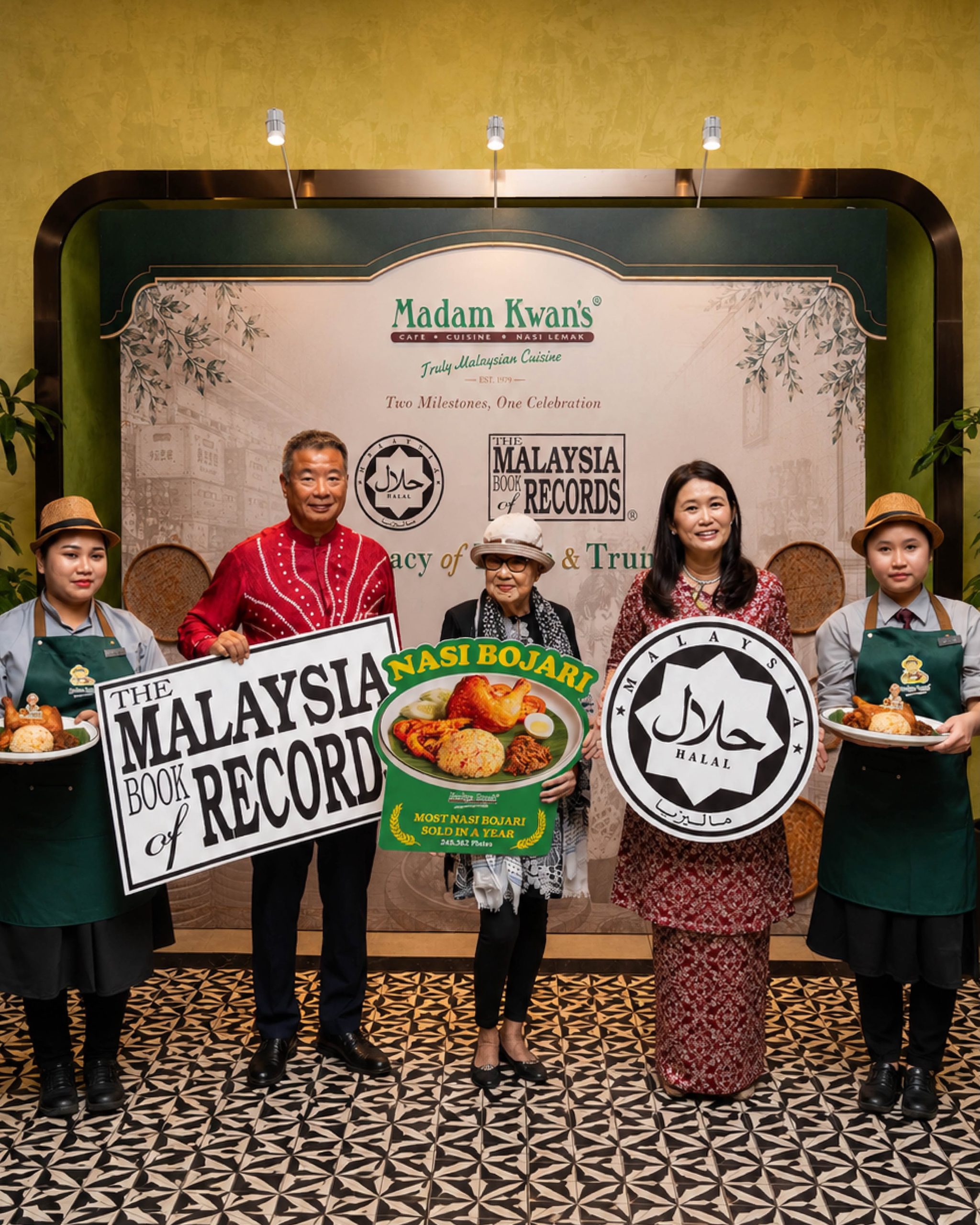 Madam Kwan’s Kini Diiktiraf Halal JAKIM, Catat Rekod Jualan 245,362 Pinggan Nasi Bojari