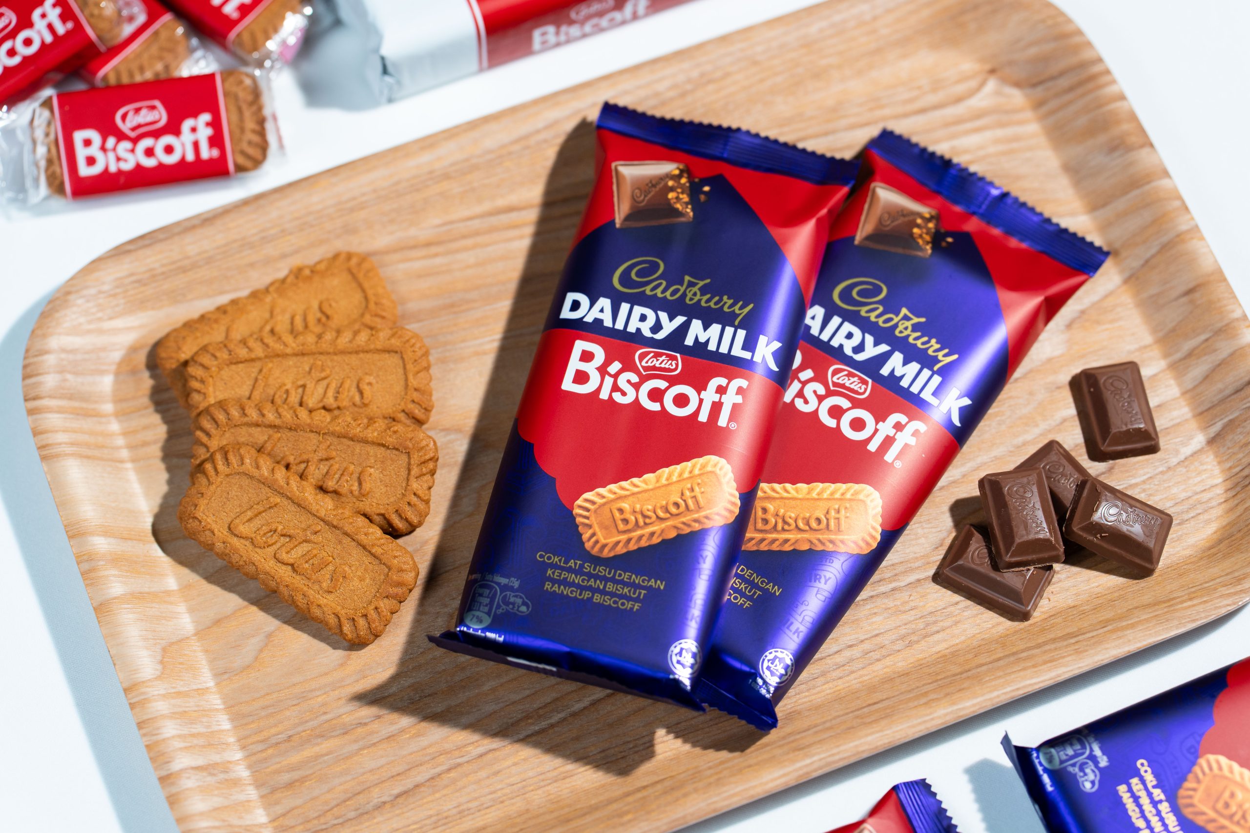 Cadbury Dairy Milk x Lotus Biscoff – Gabungan Coklat Dengan Biskut Karamel Rangup